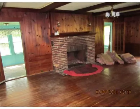 135 S Killingly Rd, Foster, RI 02825 photo 7