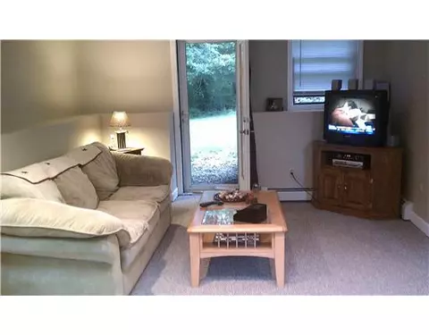 3 Brook View Ct, Westerly, RI 02891 photo 5