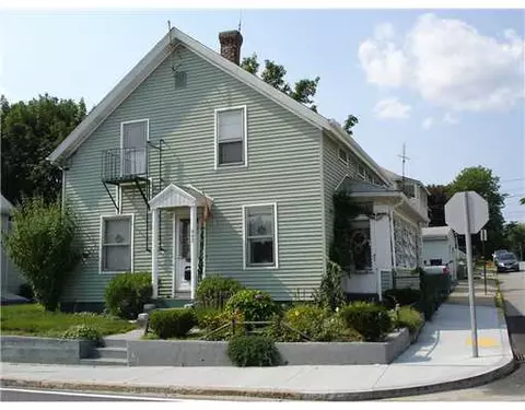 642 Diamond Hill Rd, Woonsocket, RI 02895 photo 2