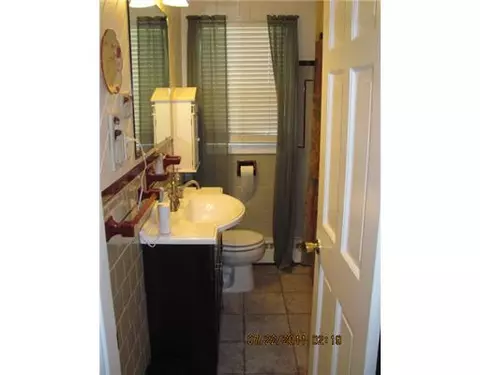 22 Bernard Dr, Coventry, RI 02816 photo 9