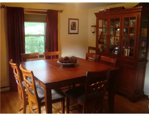 2 White Pine Rd, Coventry, RI 02816 photo 5