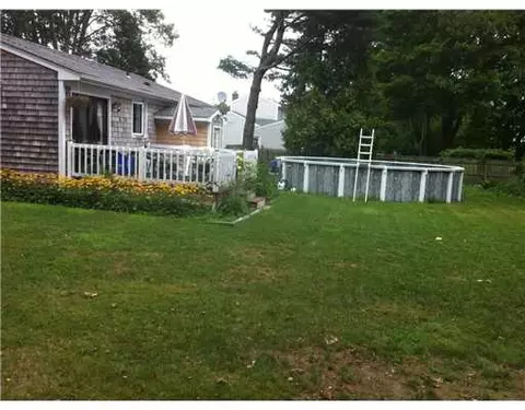 70 Duffield Rd, Bristol, RI 02809 photo 7