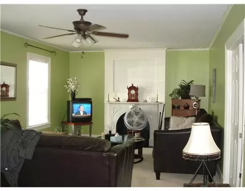 73 Child St, Warren, RI 02885 photo 10