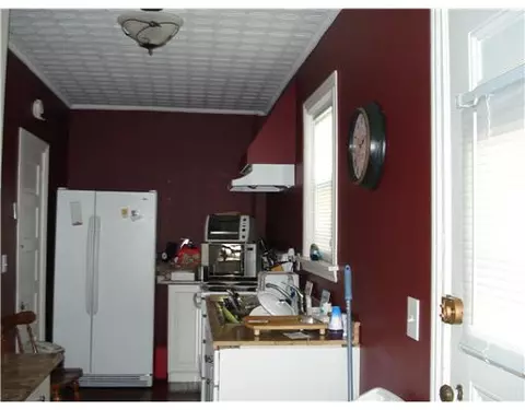 73 Child St, Warren, RI 02885 photo 12