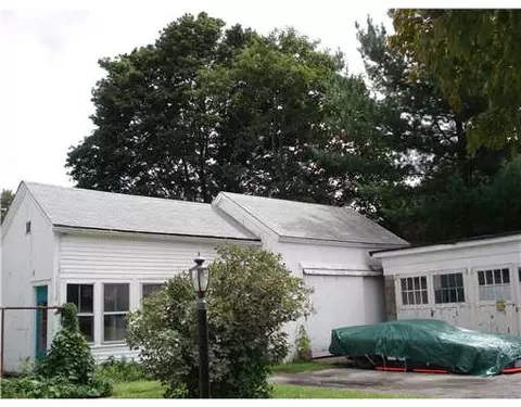 73 Child St, Warren, RI 02885 photo 5