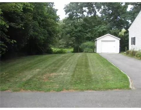 57 Terrace Ave, Warwick, RI 02889 photo 3
