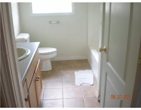 115 Armstrong Ave, Warwick, RI 02889 photo 6