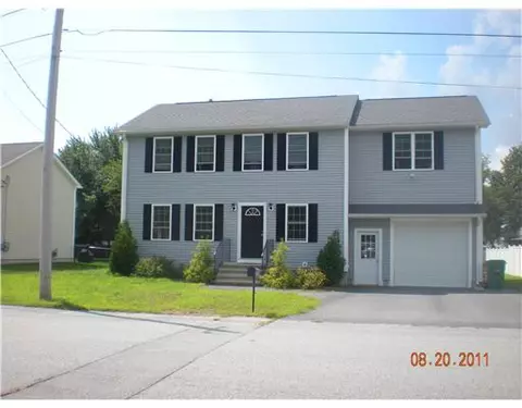 115 Armstrong Ave, Warwick, RI 02889 photo 1
