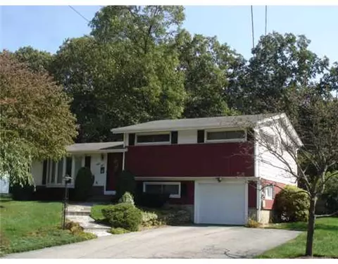 88 Cushing Rd, Warwick, RI 02888 photo 1