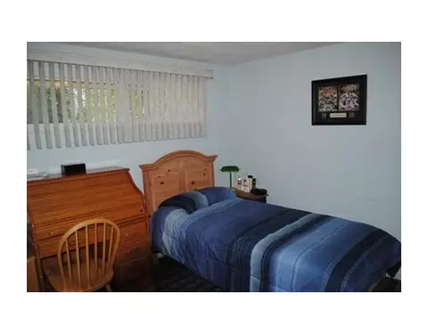 88 Cushing Rd, Warwick, RI 02888 photo 8