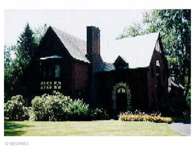 100 Ely Rd, Akron, OH 44313 photo 1