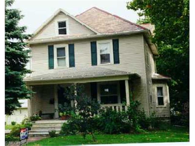 913 N Walnut St, Dover, OH 44622 photo 1