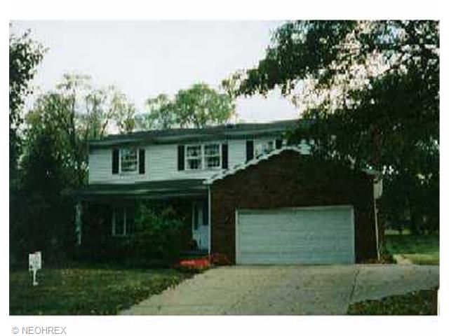  1266 Romayne Dr, Akron, OH 44313 photo 1