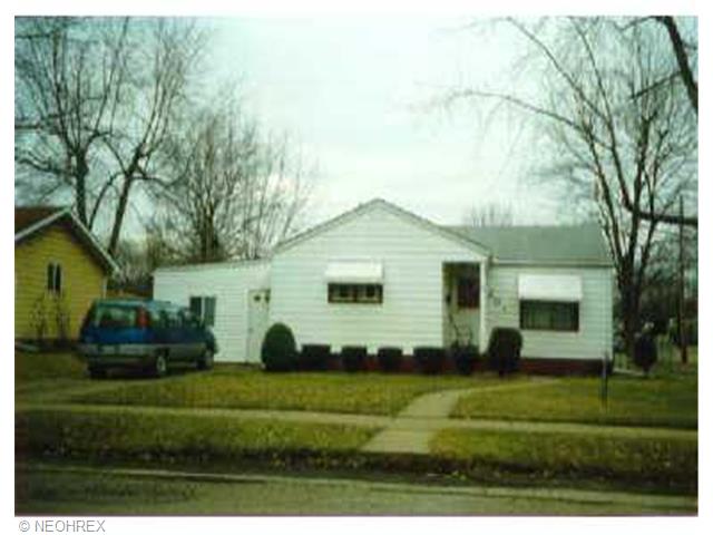 201 Betscher Ave, Dover, OH 44622 photo 1