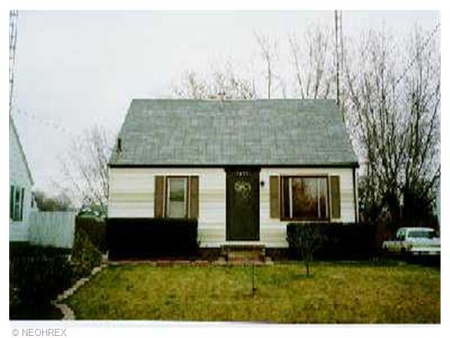 2922 Gilbert Ave, Canton, OH 44705 photo 1