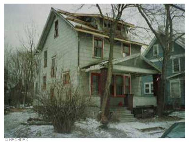 2225 10th St, Canton, OH 44708 photo 1