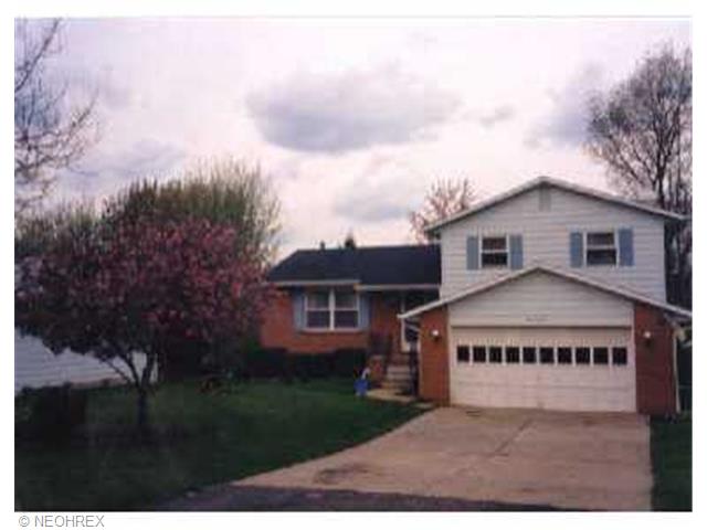 919 Netherwood Ave, Canton, OH 44708 photo 1