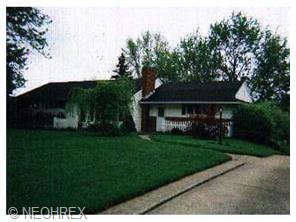 6050 Melody Rd, Canton, OH 44721 photo 1