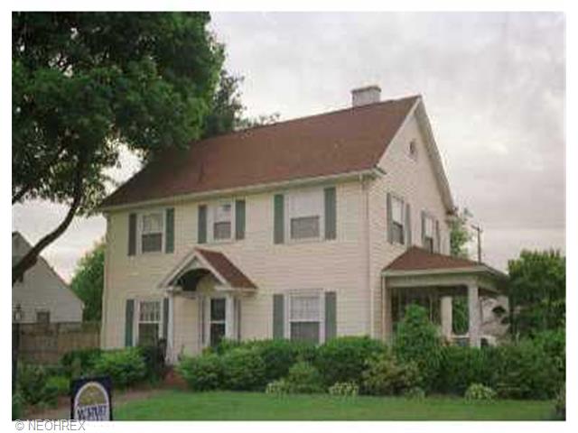 1601 N Walnut St, Dover, OH 44622 photo 1
