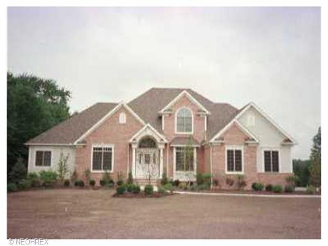 359 Glengarry, Aurora, OH 44202 photo 1