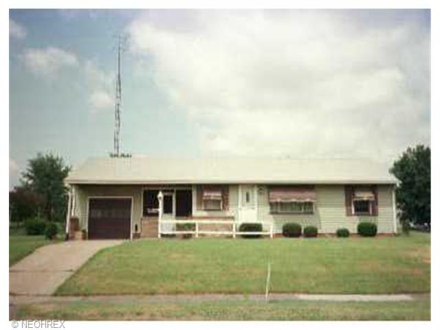 147 Ambrose Ave, Canton, OH 44708 photo 1