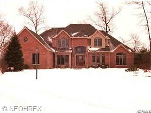 8799 Point Dr, Broadview Heights, OH 44147 photo 1