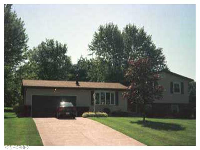 7616 Marelis Ave, Canton, OH 44721 photo 1