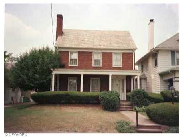 1015 Amherst Rd, Massillon, OH 44646 photo 1