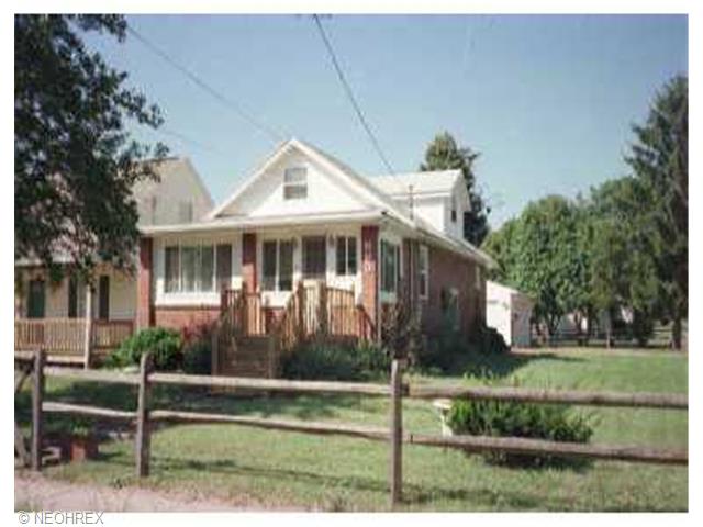 893 E Wilbeth Rd, Akron, OH 44306 photo 1