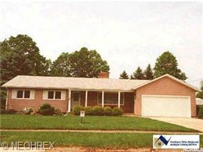 6100 Debra Dr, Lorain, OH 44053 photo 1