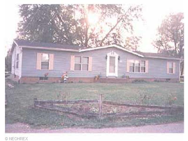104 Yoder, Minerva, OH 44657 photo 2
