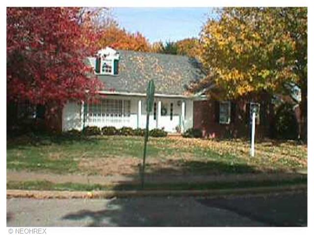415 Summit, North Canton, OH 44720 photo 1