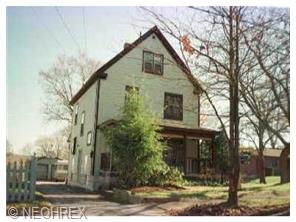 80 Charles St, Struthers, OH 44471 photo 1