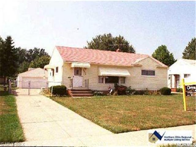 3884 Harvard Dr, Willoughby, OH 44094 photo 1