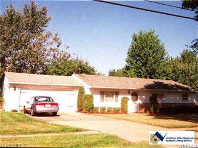917 Baldwin St, Elyria, OH 44035 photo 1
