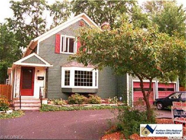 253 E Bridge St, Berea, OH 44017 photo 1