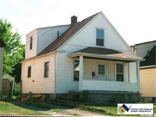 214 E 33 St, Lorain, OH 44055 photo 1