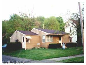 814 N 3rd St, Dennison, OH 44621 photo 1