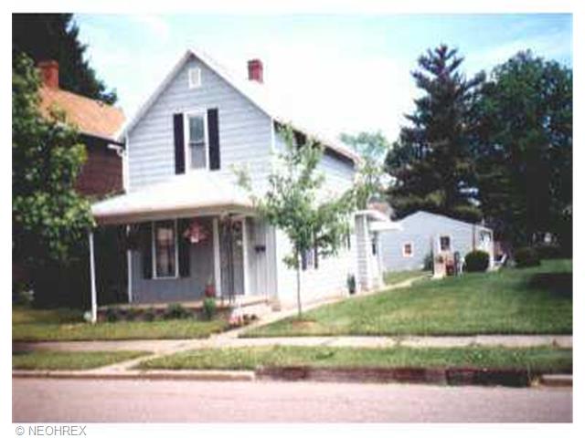 307 South Ave, Dover, OH 44622 photo 1
