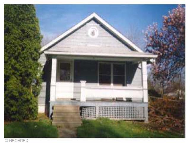 671 Darrow Rd, Akron, OH 44305 photo 1