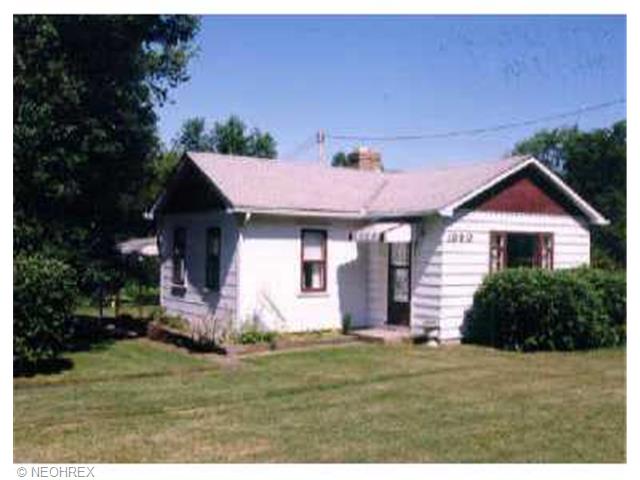 1990 Collier Rd, Akron, OH 44320 photo 1