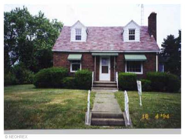 4217 7th St, Canton, OH 44708 photo 1