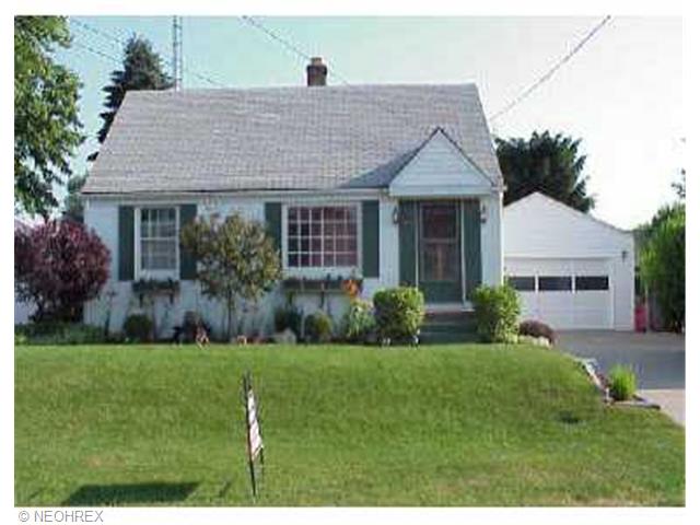 2915 Patton Pl, Canton, OH 44708 photo 1