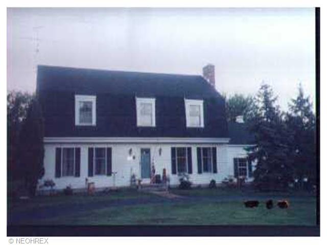 1086 Center, Warren, OH 44481 photo 1