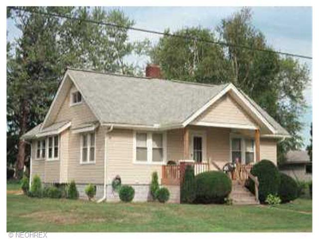 552 Junior Ave, Akron, OH 44312 photo 1