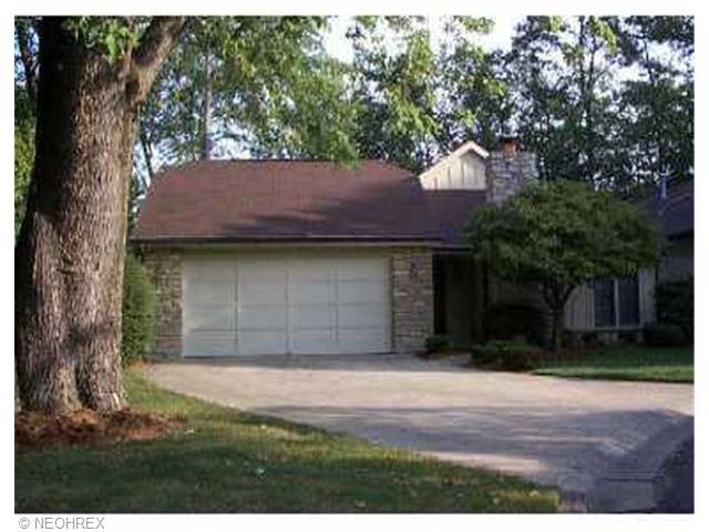 7 Oak Pointe Dr, Coshocton, OH 43812 photo 1