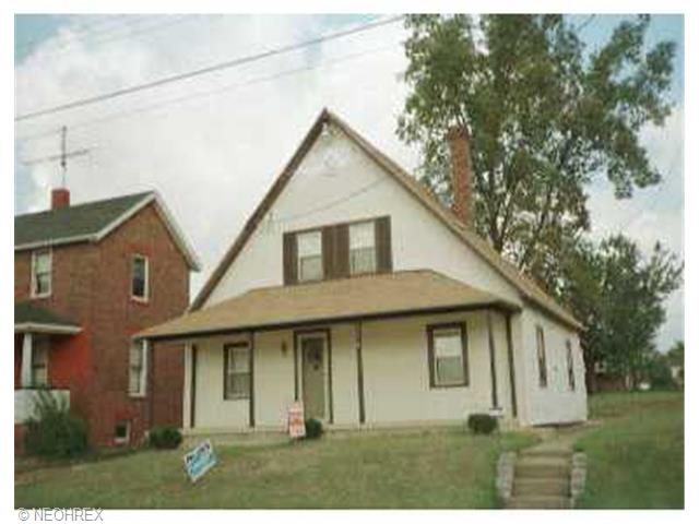 396 Devitt Ave, Campbell, OH 44405 photo 1