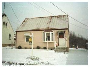 625 Elm St, Struthers, OH 44471 photo 1