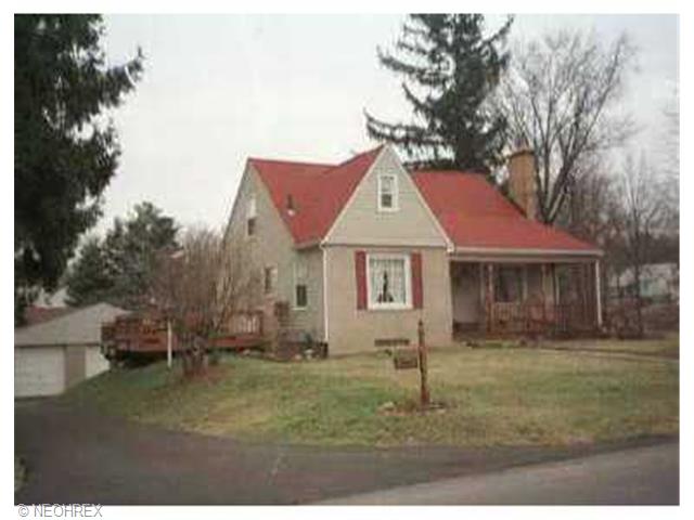 4941 Aurora St, Canton, OH 44708 photo 1