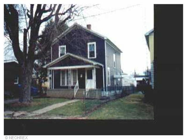 215 Rose Ct, Dover, OH 44622 photo 1